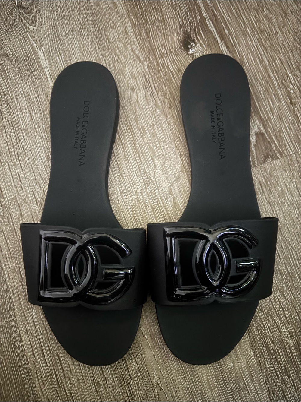 Dolce & Gabbana Black DG Logo Slides